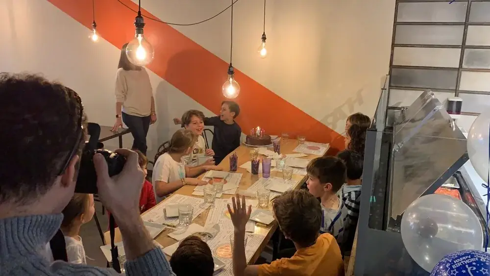  Kids birthday party 