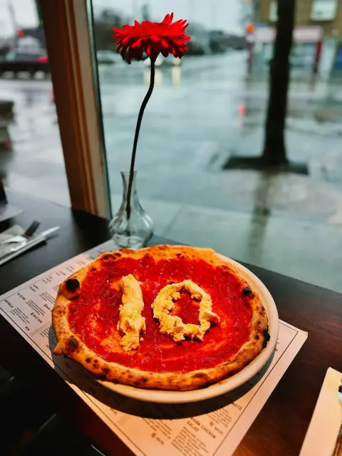 We are 10 years old !